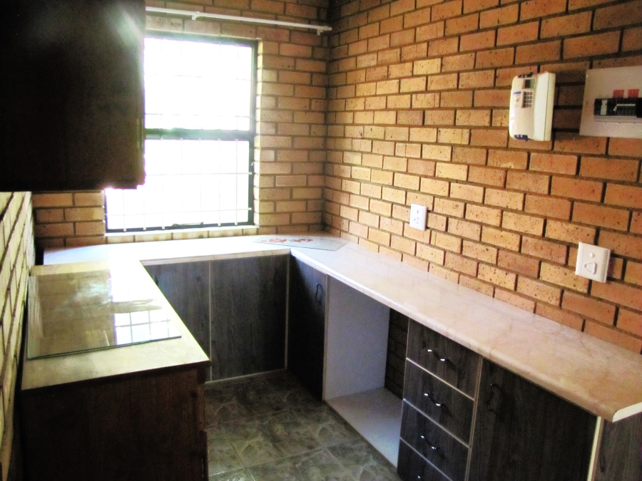 5 Bedroom Property for Sale in Elandsrand North West